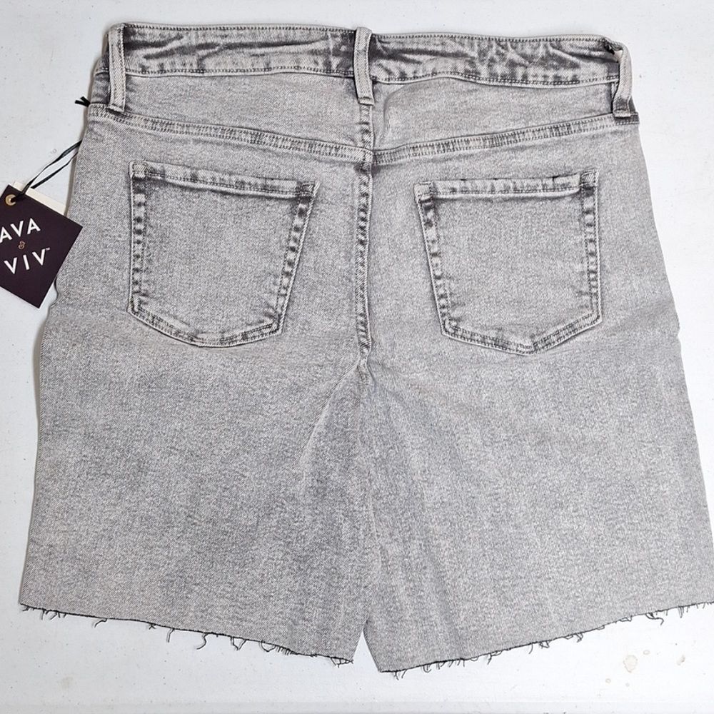 Ava & Viv Plus Size High-Rise Stretch Denim Jean Shorts Gray Acid Wash New! - Picture 2 of 9